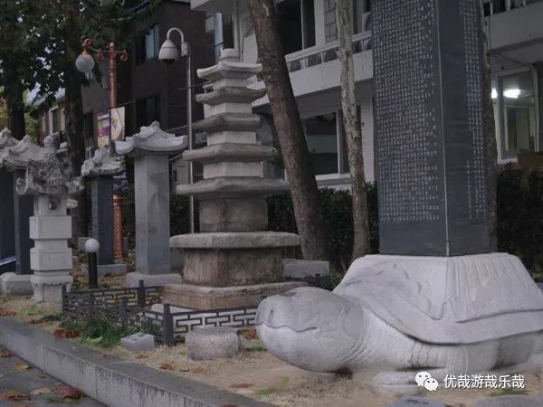 夜晚漫步韩国首尔明洞,成都往事155