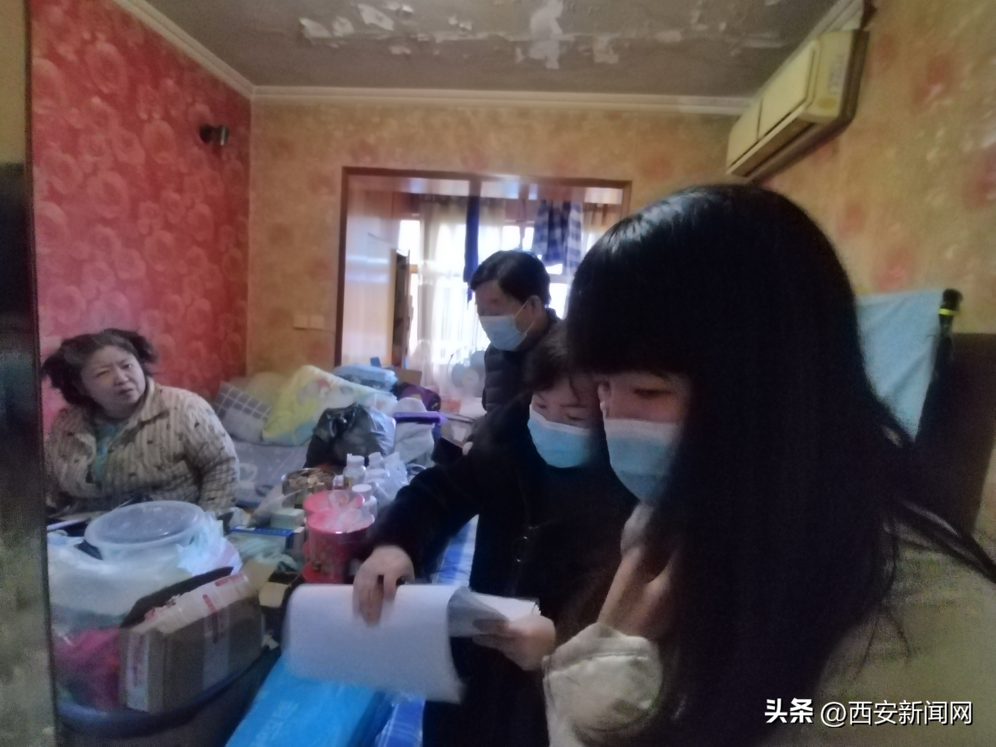 弘扬雷锋精神志愿服务,弘扬雷锋精神志愿者在行动