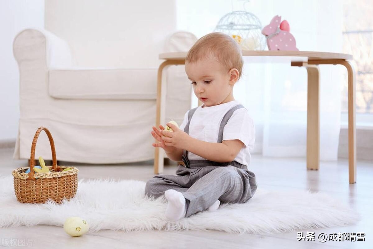 一个鸡蛋不到5毛钱，小时能吃半个钟头，现在的孩子为啥做不到？
