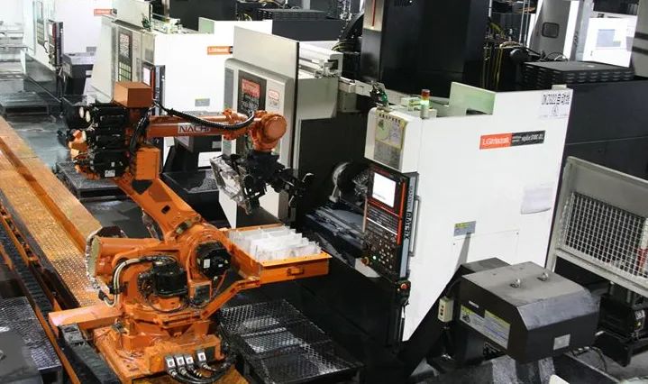 广州鸿图大型压铸机,广东鸿图16000吨压铸机合作方