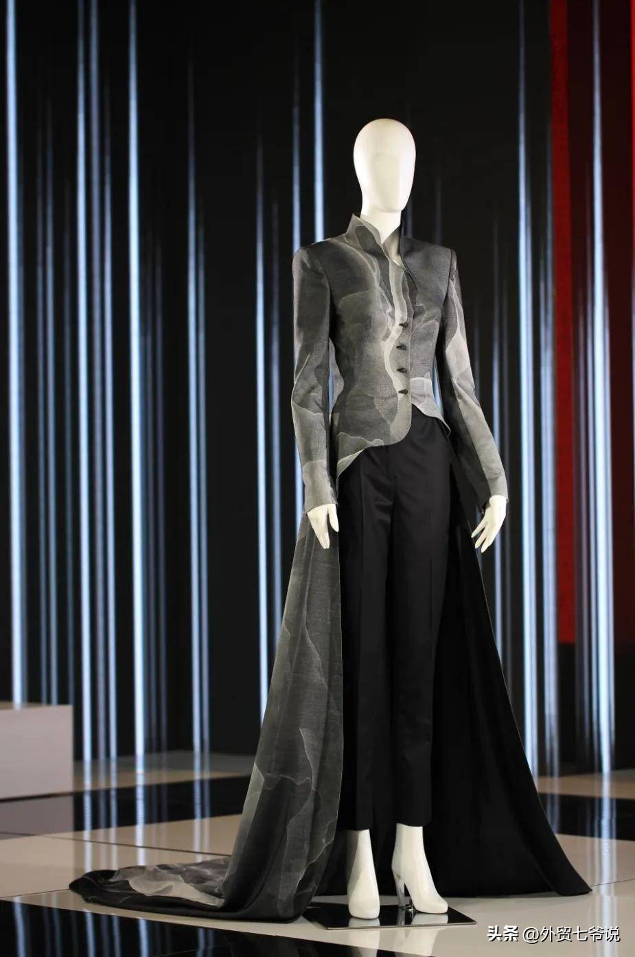 西服十大顶级面料,中国十大面料批发市场