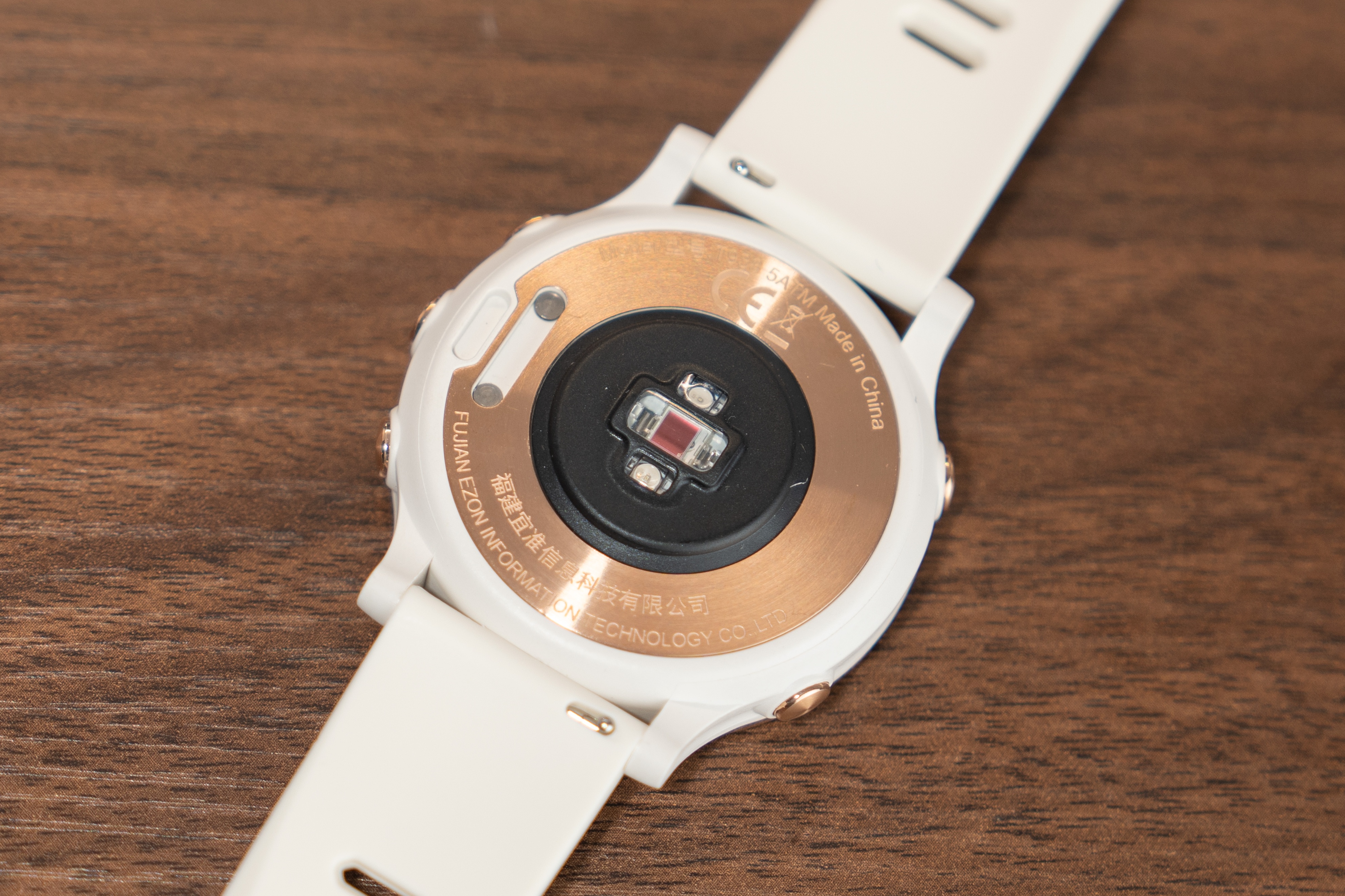 宜准r6手表定位怎么更新,不到一千的稳定器