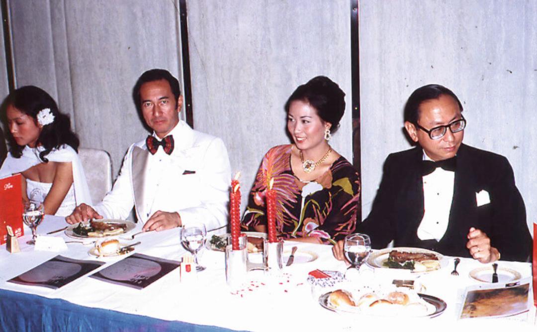 蓝琼缨因为什么去世,赌王二太蓝琼缨传奇的一生