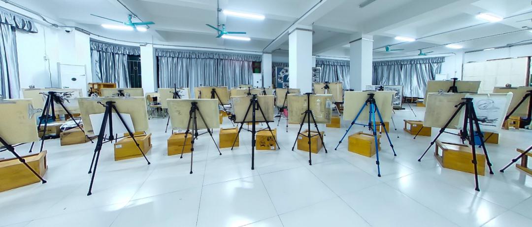 深圳光明高级中学体育场,深圳光明高级中学校队