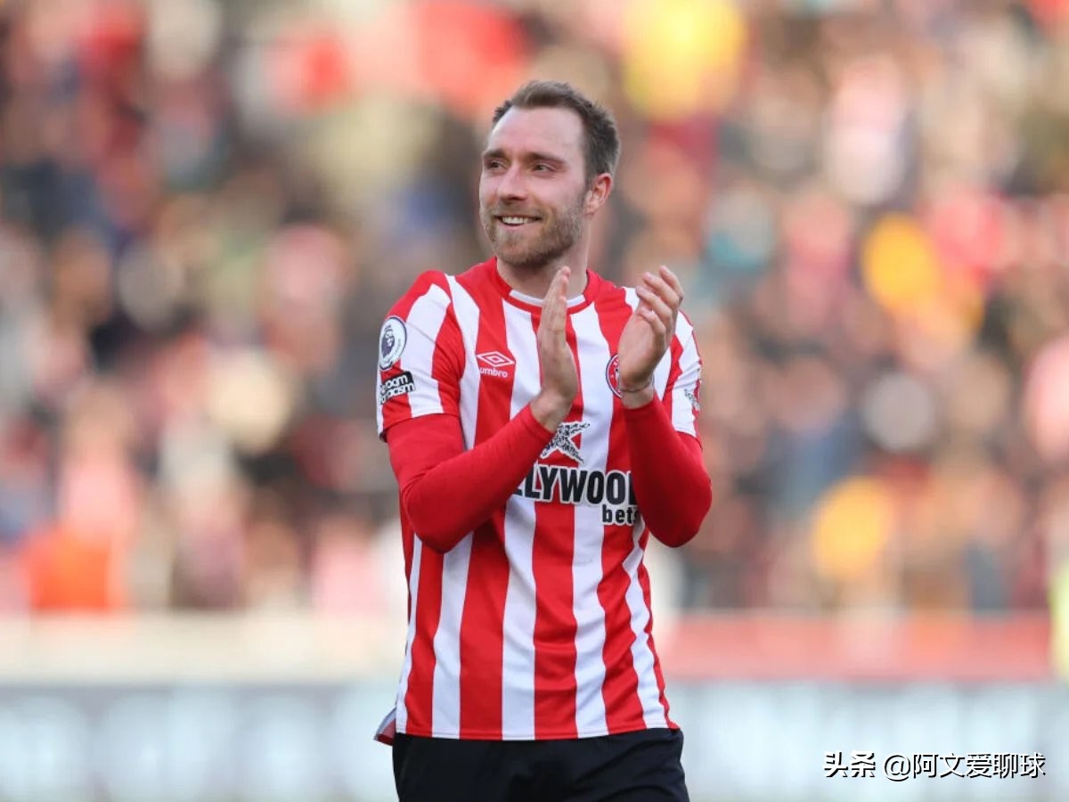 c罗在曼联打拿过金靴吗,c罗回归曼联首训18年时光恍如隔世