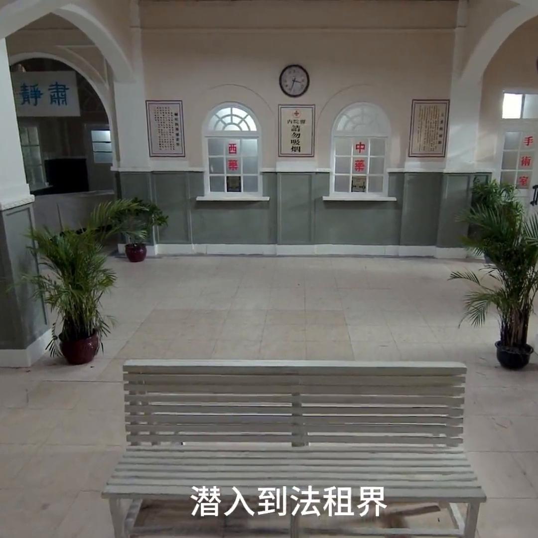 丈夫被打老婆霸气反击,丈夫被故意堵车妻子温柔劝说