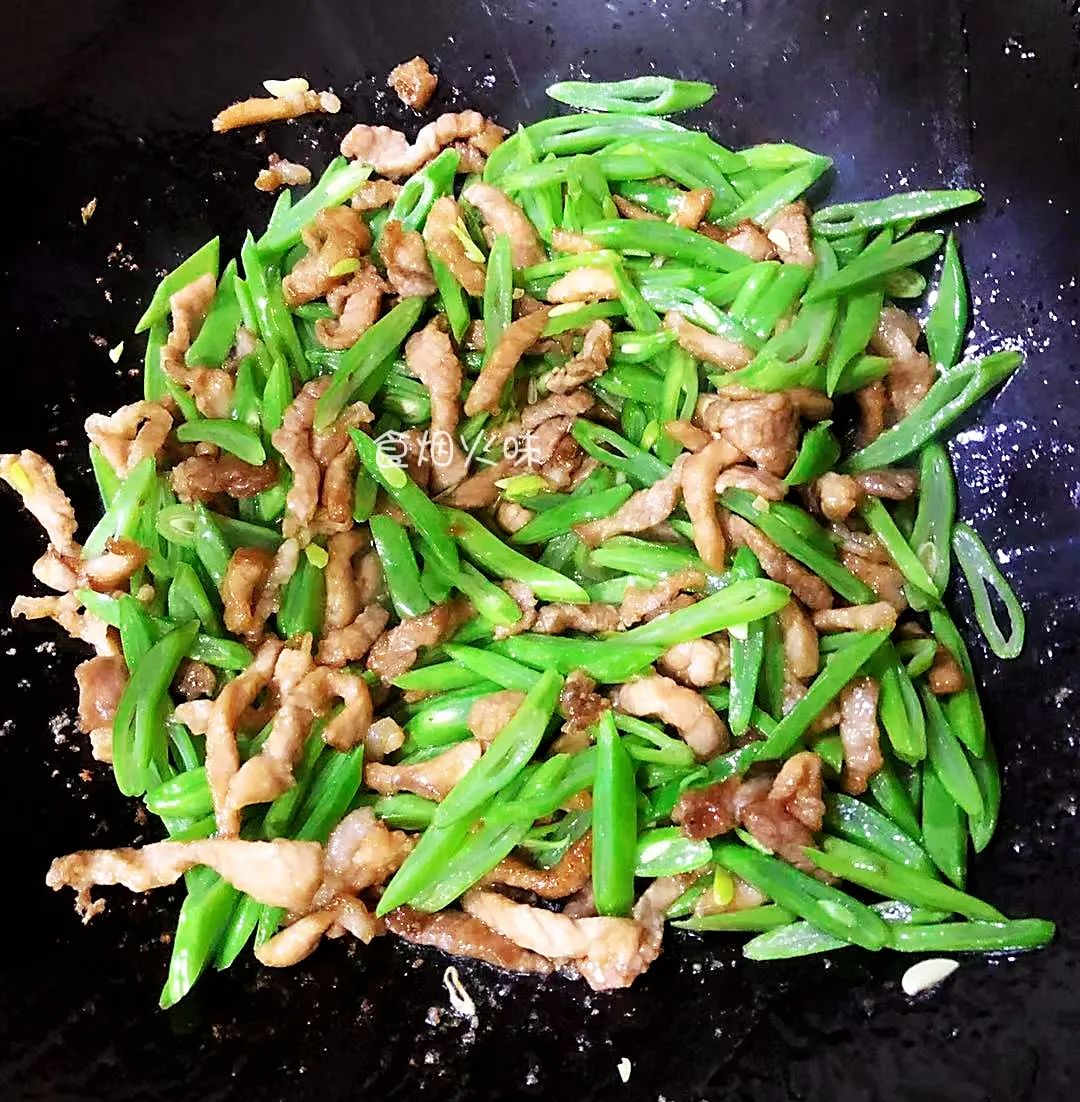 炒肉丝时，记住3点，忌加2样，炒出来的肉嫩滑爽口，不干不柴