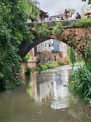 成都香格里拉十日游,昆明大理丽江香格里拉六日游报价