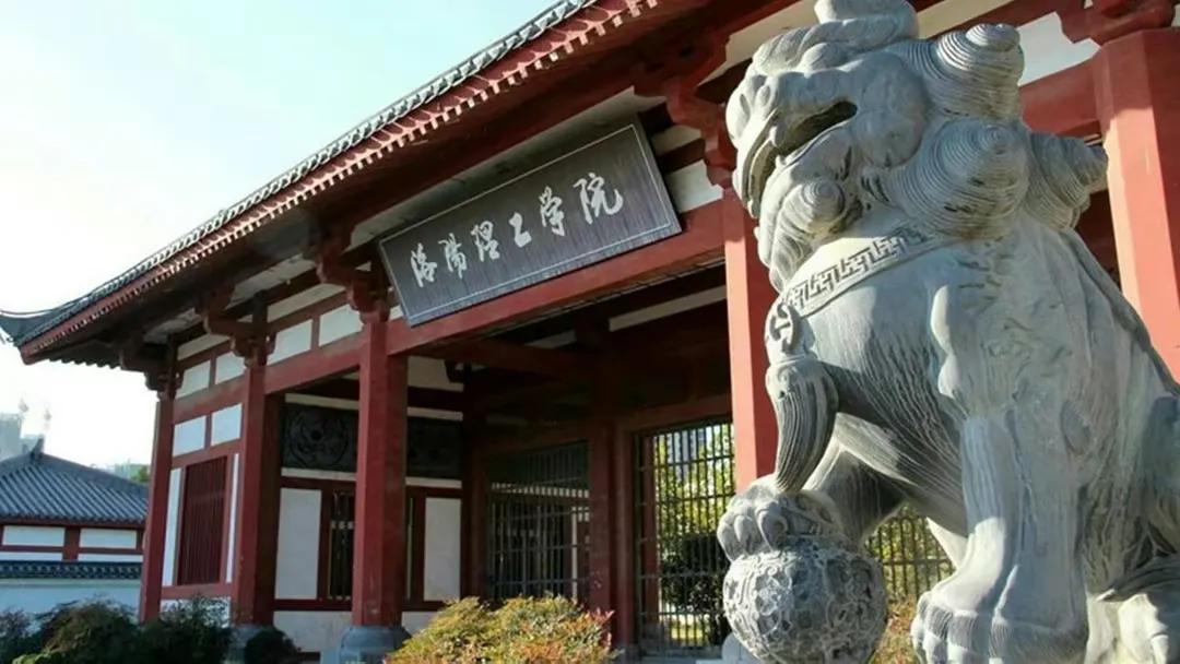 学生跳楼坠亡始末,洛阳大二学生跳楼案件分析