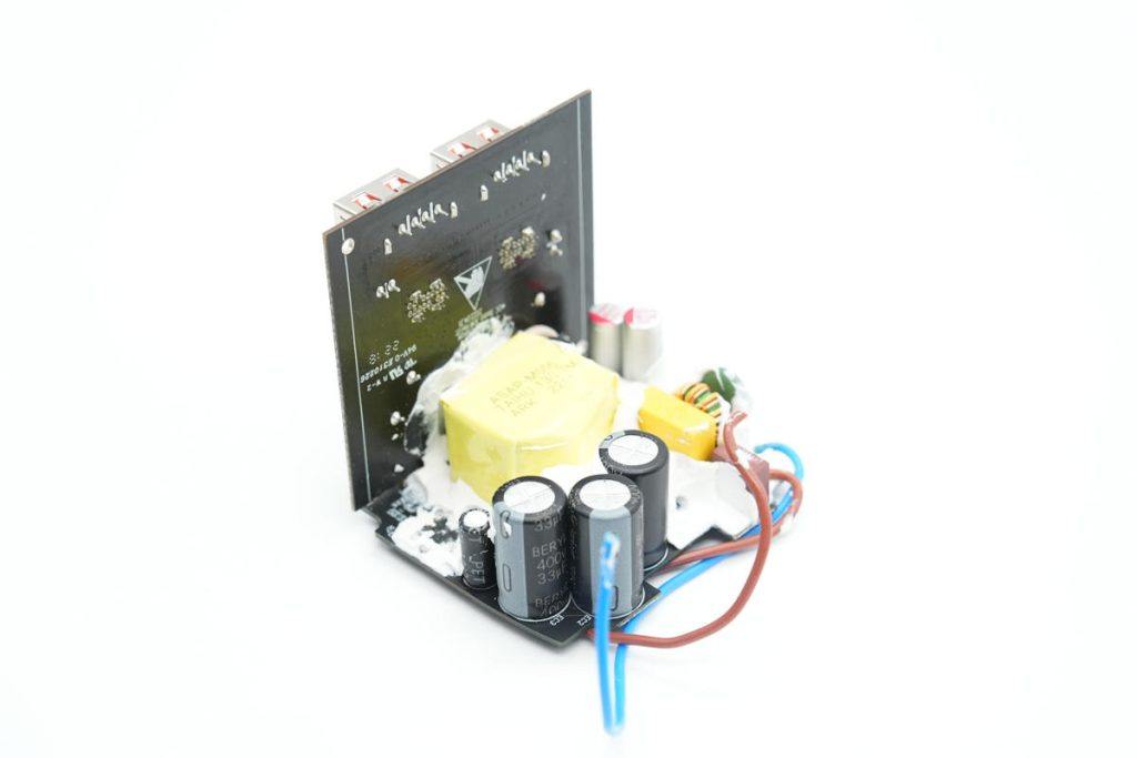 无线快充拆解,27w无线快充拆解步骤