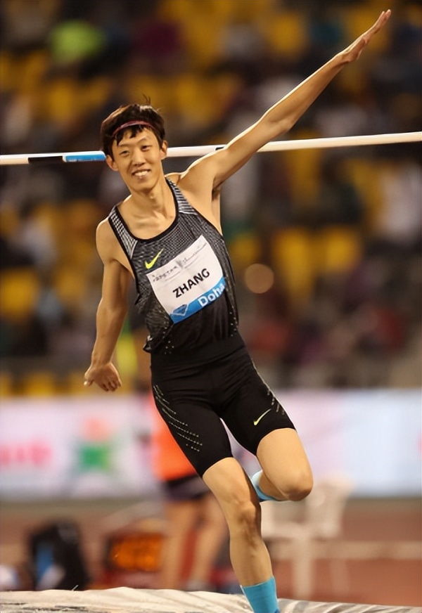 跳高运动员张国伟现在怎样,跳高网红张国伟现状