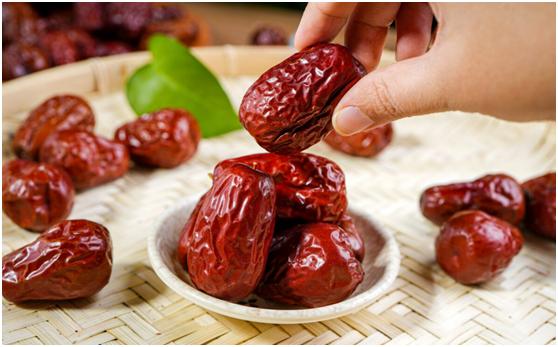 谷雨节气能喝什么茶水,谷雨节喝谷雨茶