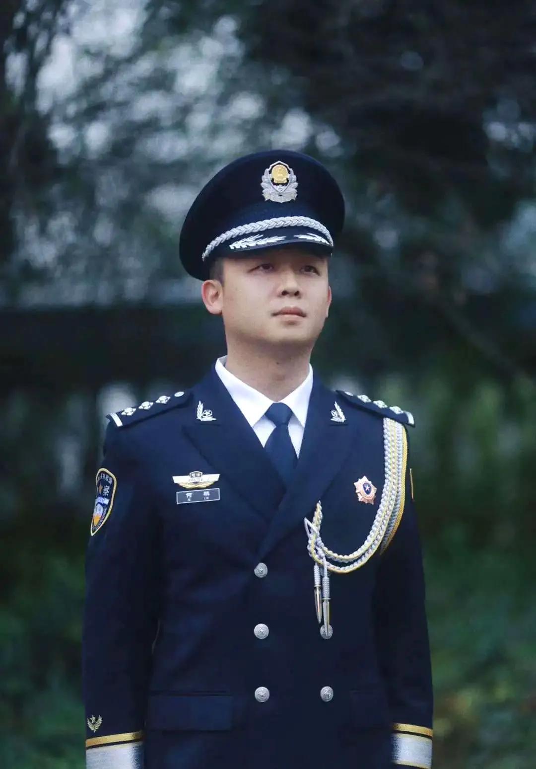 女警警服演变照片图片,最美警花警服图片