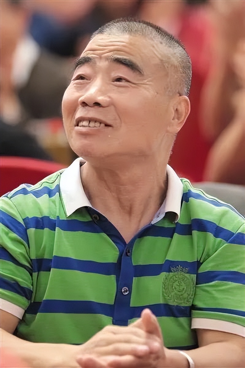 武大郎宋文华的老婆是谁,武大郎宋文华和夫人