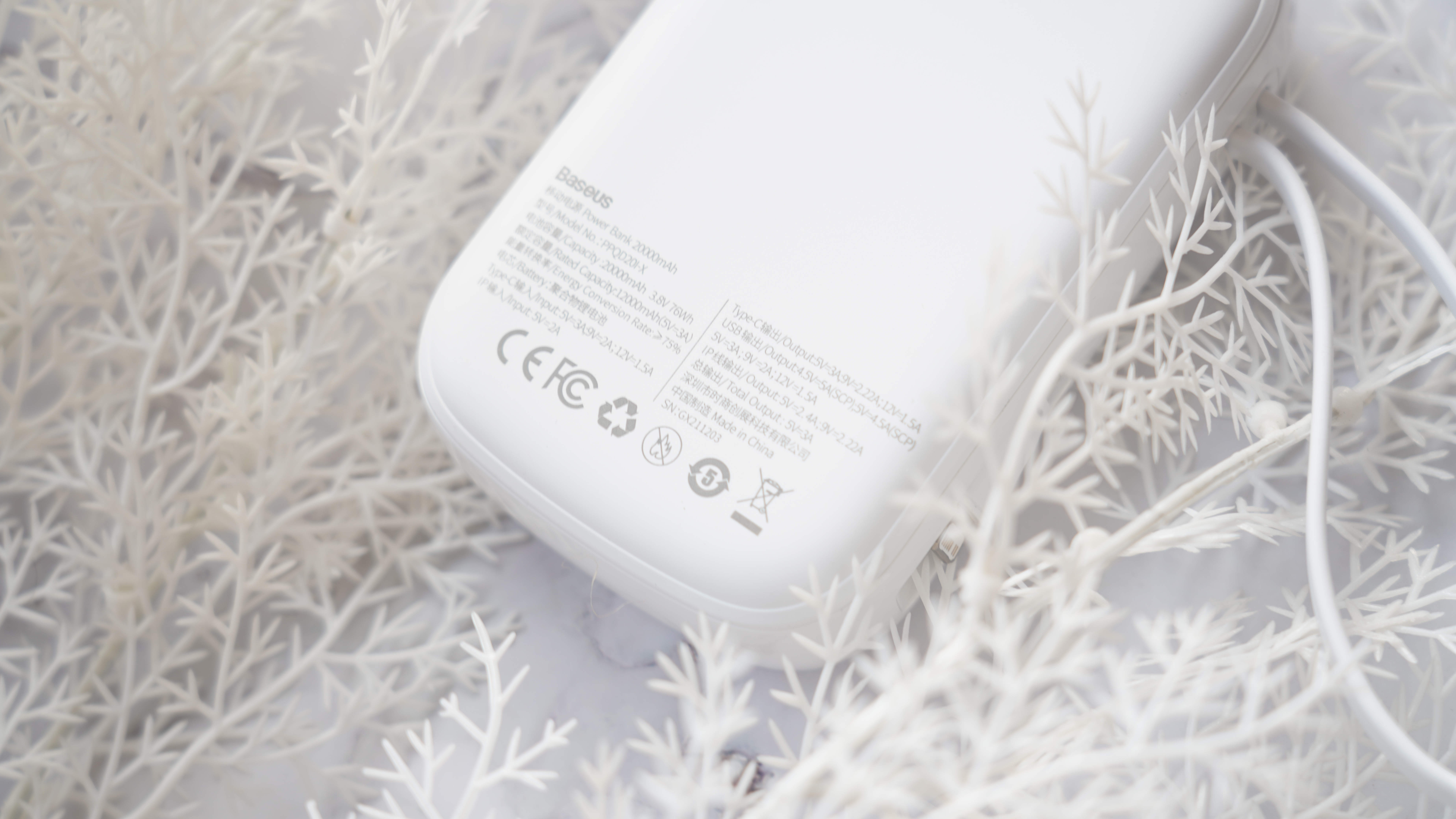 有科技感的充电宝,充电宝科技感超大容量