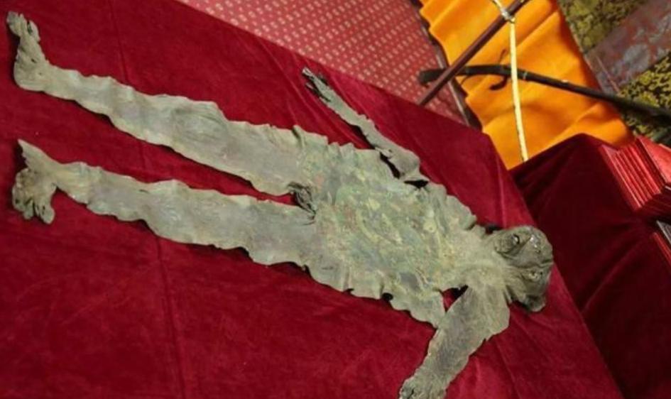 西藏唐卡历史变化过程,解放前的西藏贵族令人发指