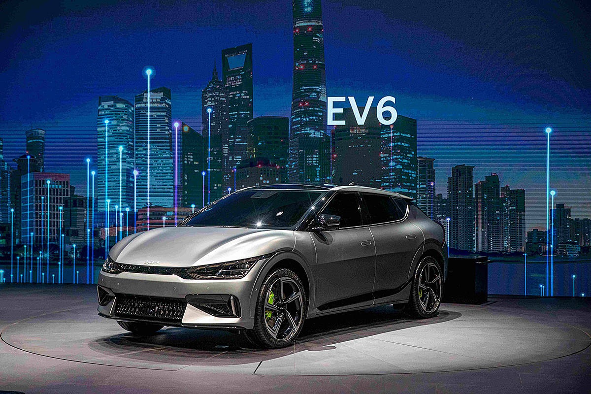 全新起亚sportage预告图曝光,起亚全新sportage试驾