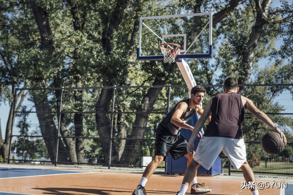 美国小孩篮球入门基本功训练,怎样练好篮球基本功