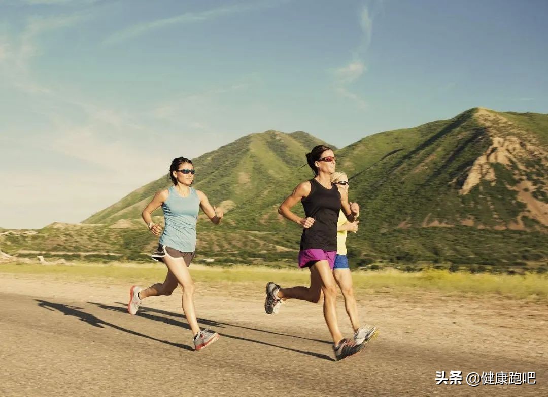 跑步跑伤了怎么恢复,每天跑20公里肾破裂