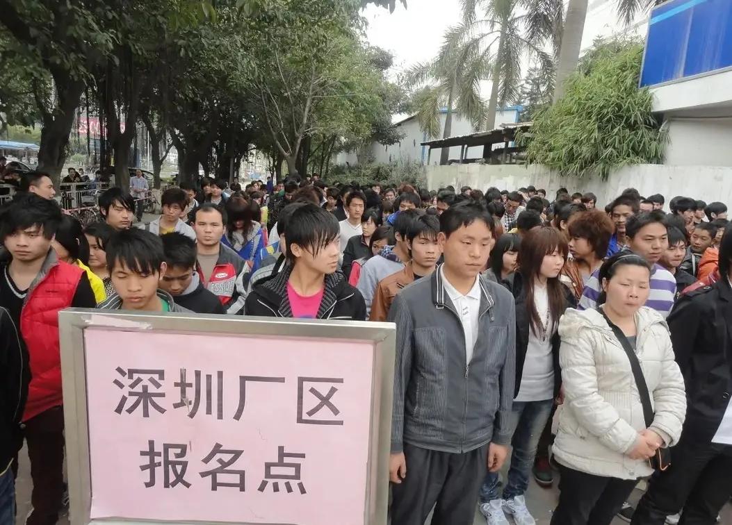 郑州航空港富士康现状,富士康为什么选择郑州航空港