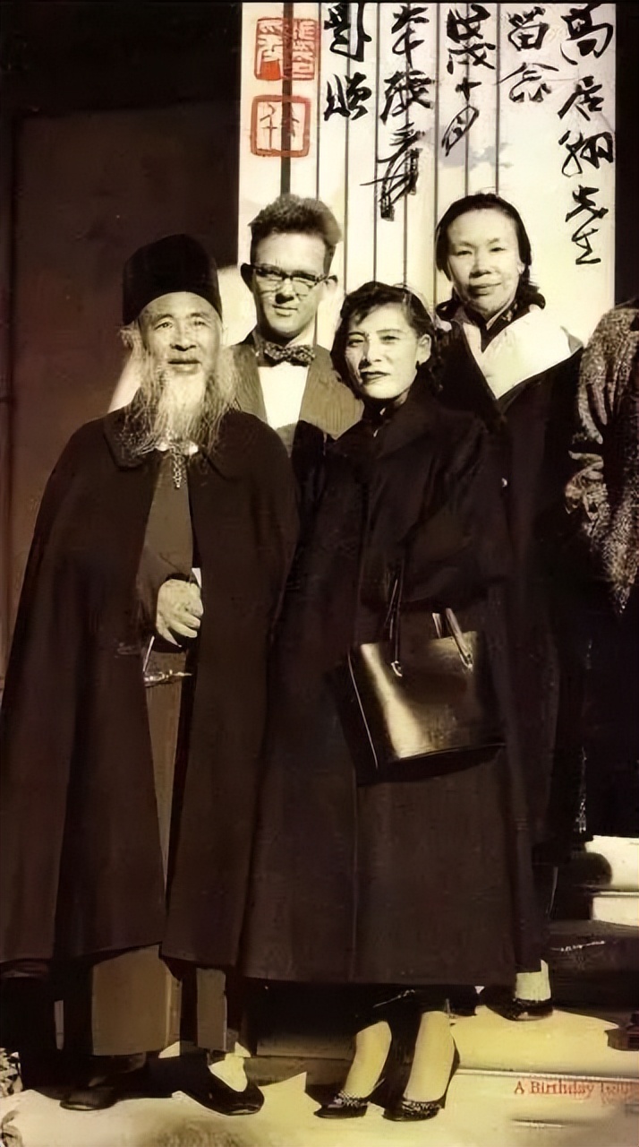 搞艺术的男人性格,搞艺术的人多情