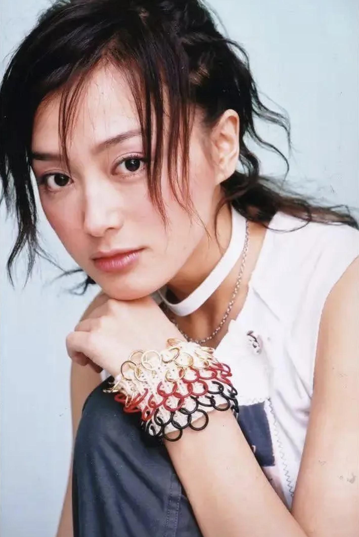 演员秦岚的感情经历,演员秦岚电影作品