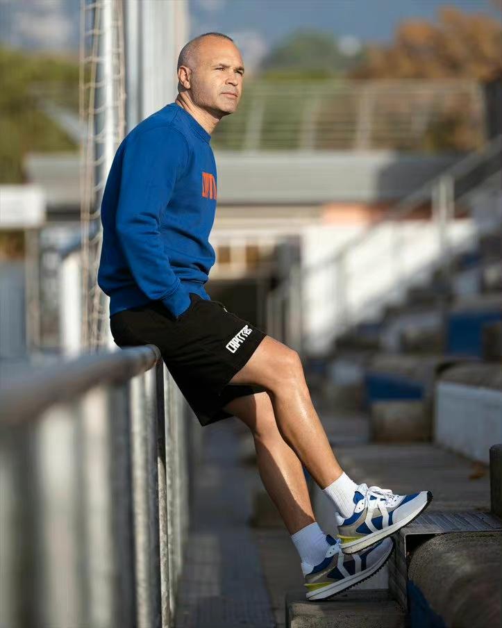 足球巨星巴萨薪水排名,足坛十大高薪排名