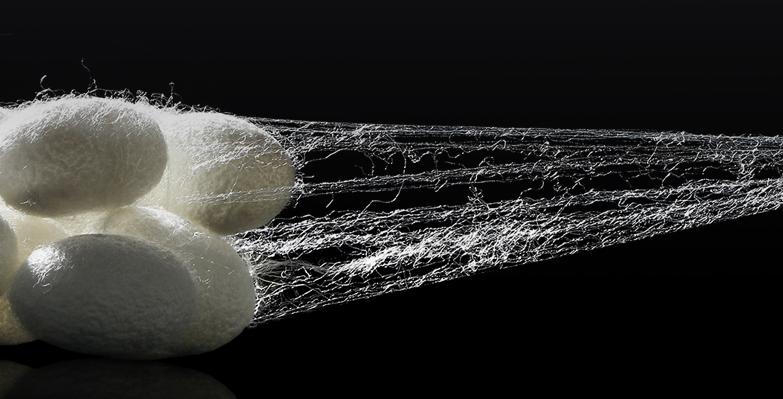 纤维被和棉花被哪个好,棉花被和丝棉被的区别