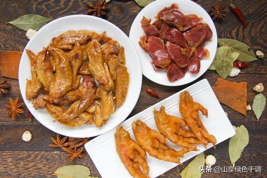 地摊小吃技术配方教程,适合一年四季卖的小吃的小配方