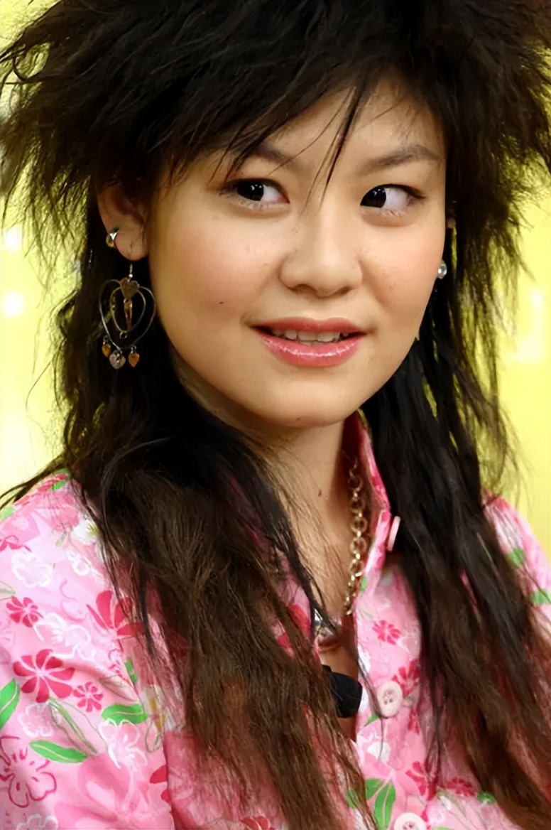 05超女李宇春夺冠背后,超女李宇春夺冠视频