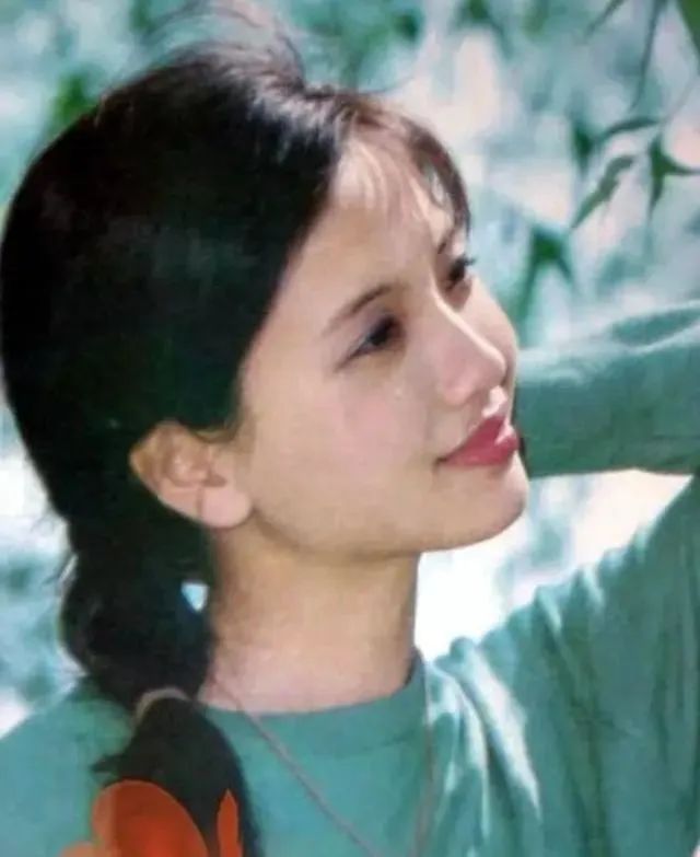 美到窒息的一眼万年,那些一眼万年的女明星角色