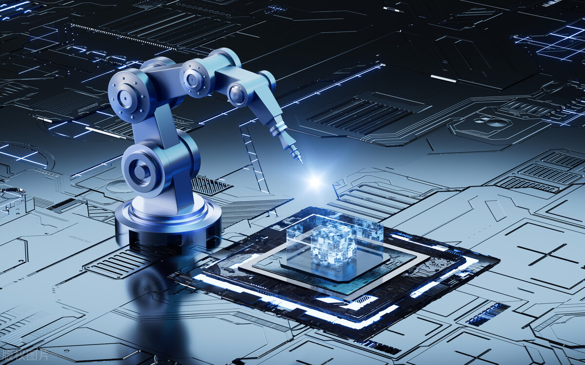 鹏鼎控股集团的董事长,鹏鼎控股集团发展前景