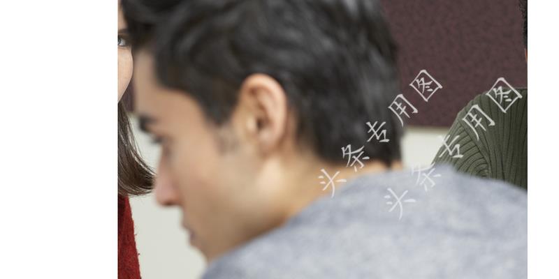 35岁姑娘相亲要车要房,24岁女孩相亲36岁男