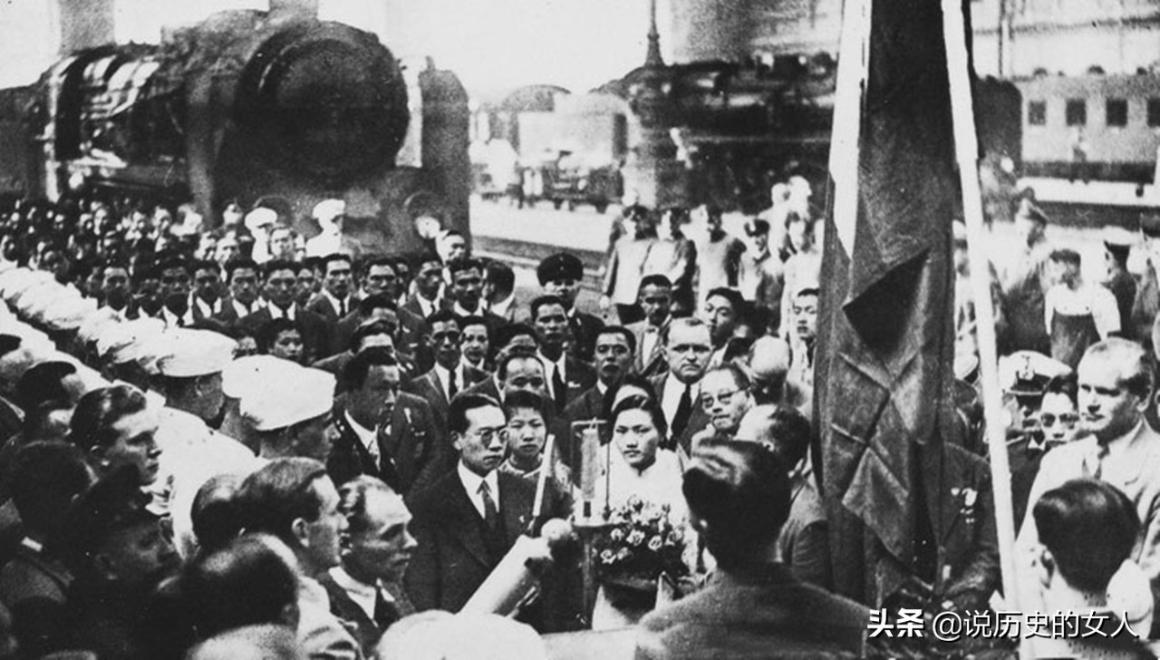 谭咏麟早年韩国踢足球,谭咏麟足球世家