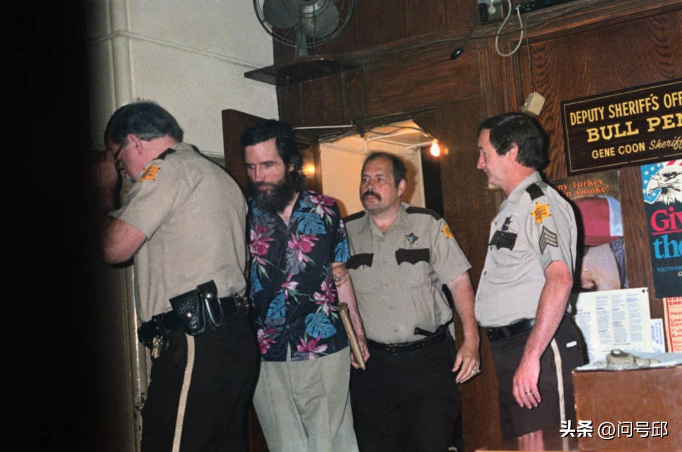 美国教育女犯人,美国教会性侵事件