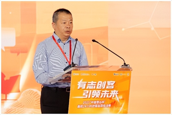 以训提能、以赛促创、高校24小时创客极限挑战赛在上海师大举行