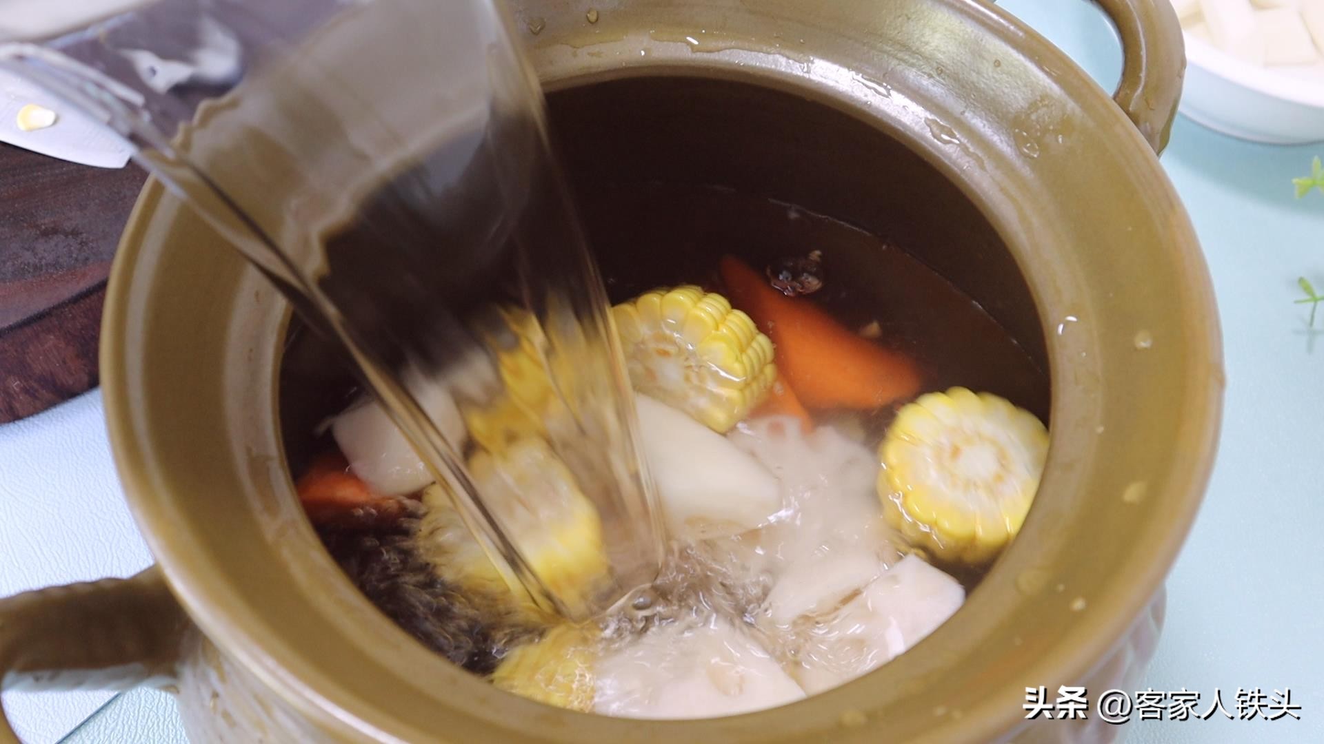 适合秋季全家老少喝的广东靓汤,分享夏天广东靓汤的100种做法