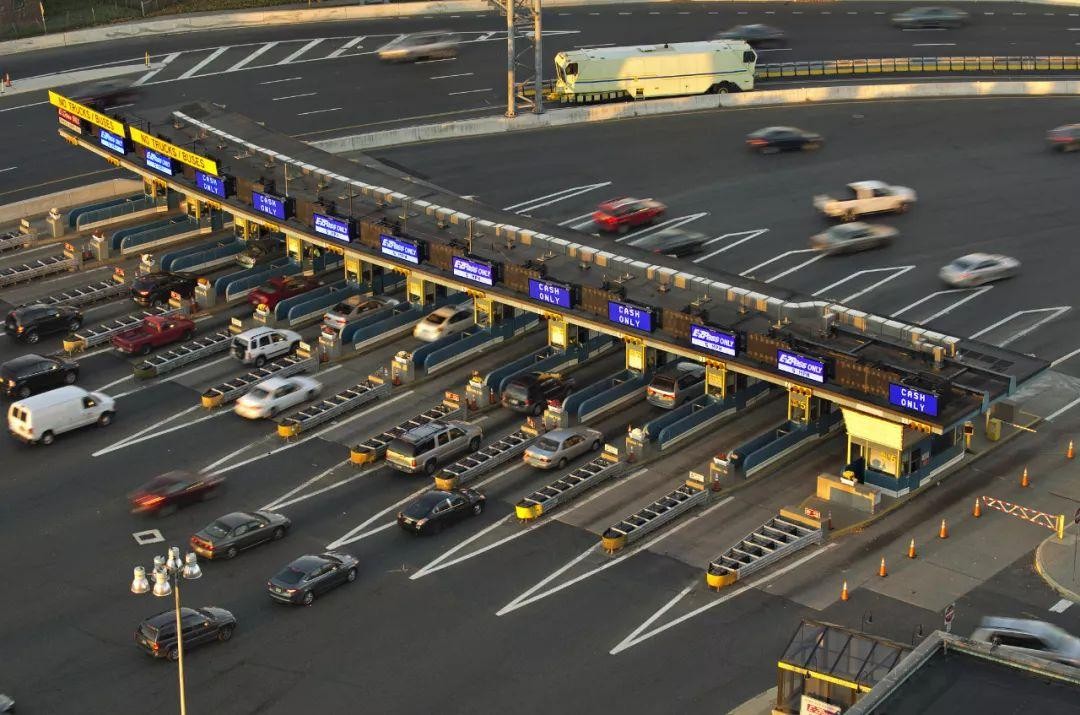 美国高速路不收费为啥还不会亏损,美国大部分高速公路为什么不收费