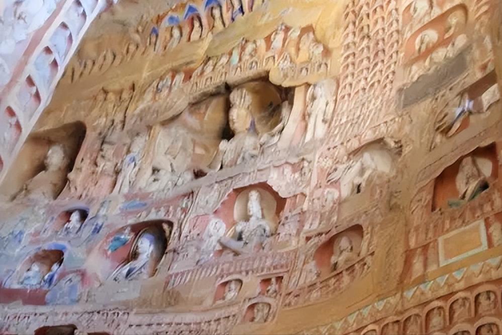 云冈石窟具有犍陀罗艺术风格,云冈石窟雕刻完工的景象