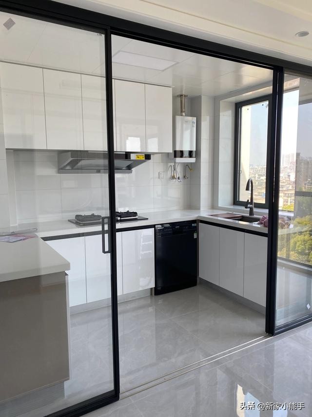 新房墙网红灰,房屋装修网红灰