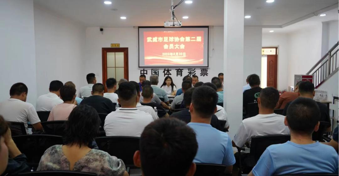 怀揣梦想奋进新征程,怀揣梦想拼搏向前