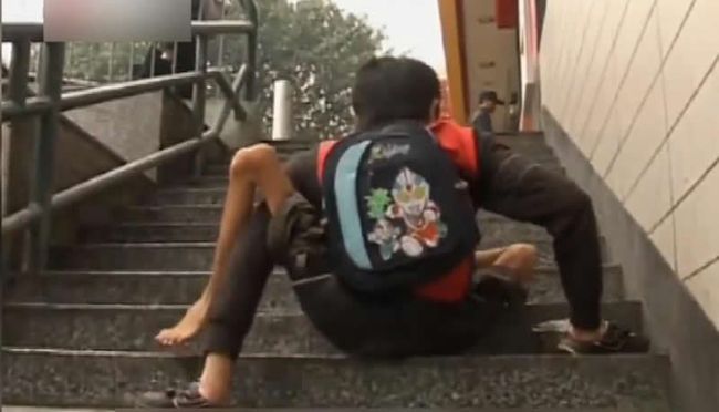 汶川地震中捐献所有积蓄的乞丐,为汶川捐款的乞丐龚忠诚现状