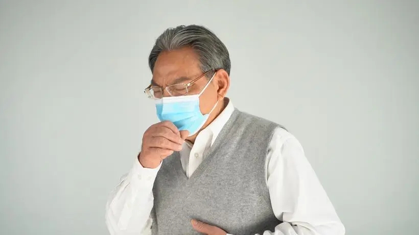 肺癌咳嗽无力呼吸困难肺积水,肺癌一直咳嗽非常严重怎么办