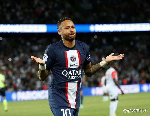 暗流涌动的巴黎，或许不过是一个蓄谋已久的“阳谋”