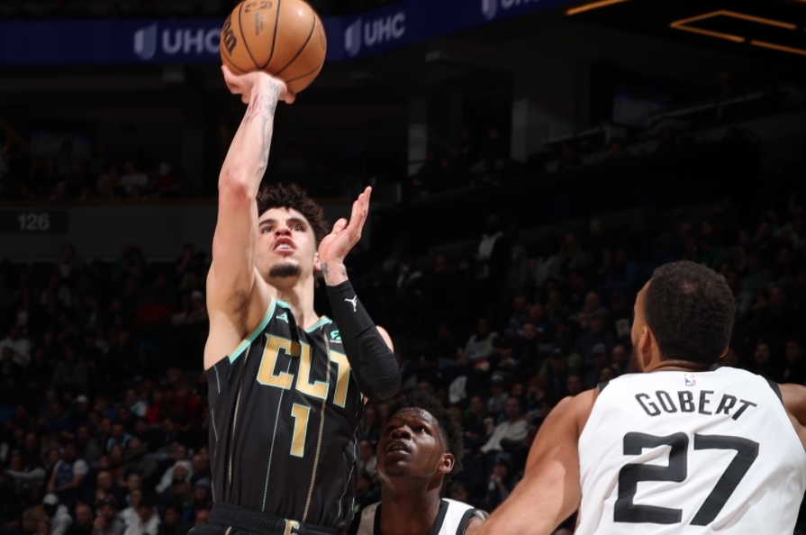 哈登27分准三双篮网胜骑士哈登,海沃德出战黄蜂凯尔特人