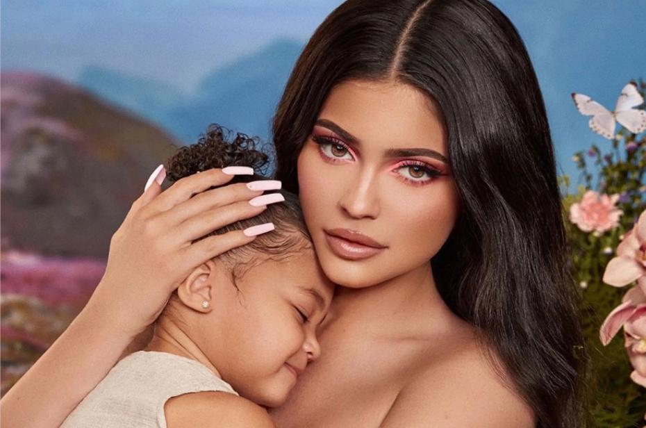 拥有上万亿美元消费能力的母亲群体，最青睐哪类网红？