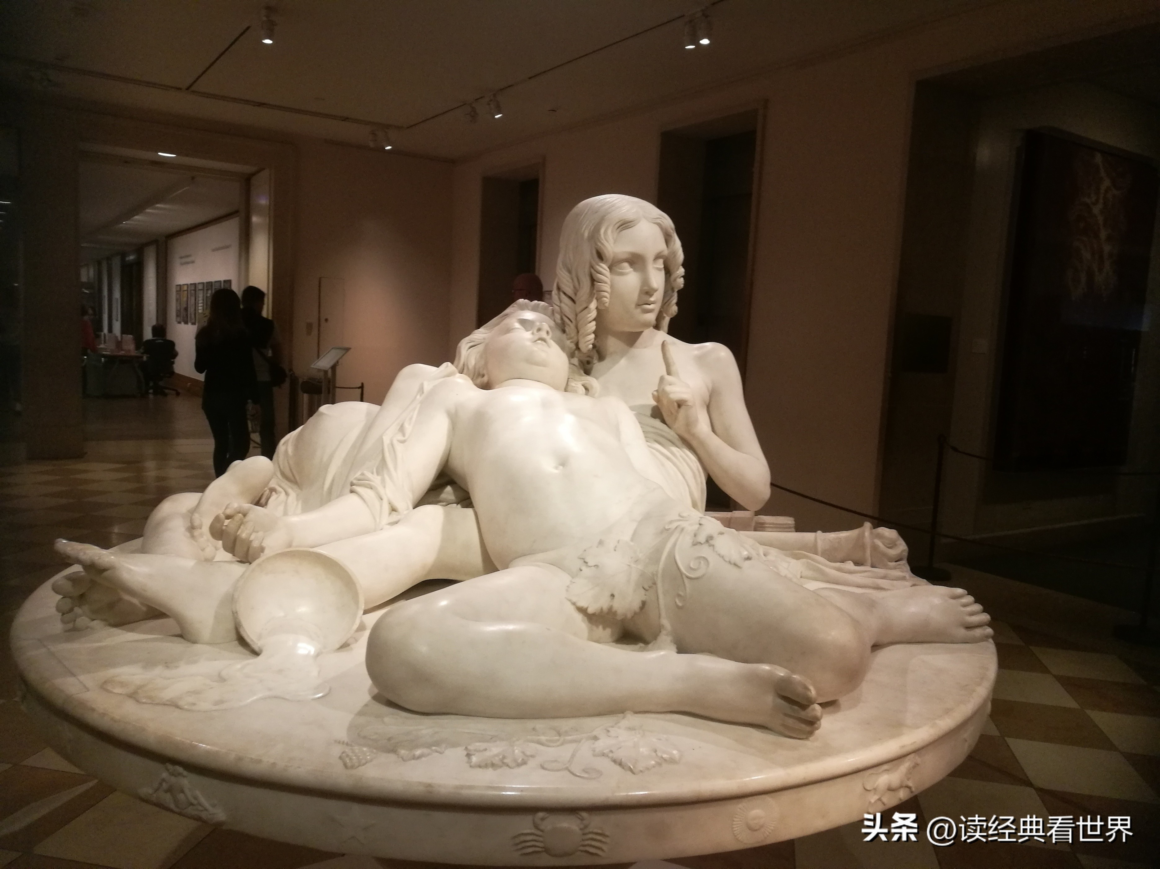 拿破仑三世的“情敌”德米多夫伯爵收藏的爱神丘比特饰台