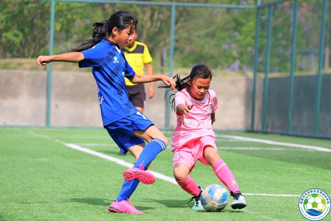 四川天府新区合江小学足球比赛,天府新区合江小学足球比赛2020年