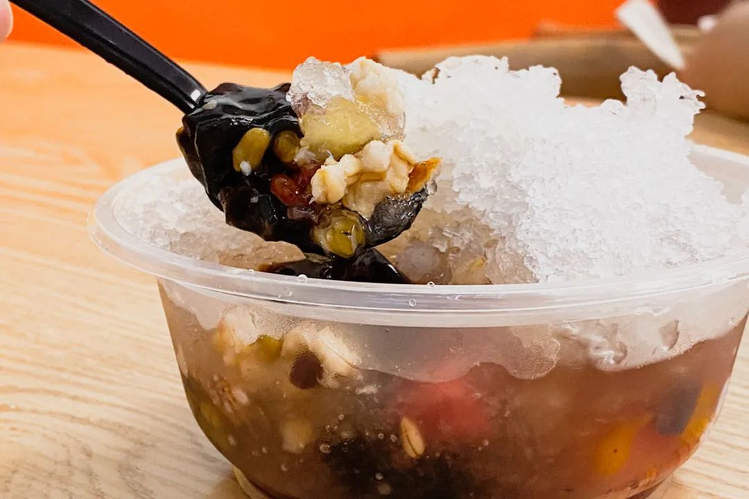 武汉小吃打包推荐,在这条街上发现最正宗武汉小吃