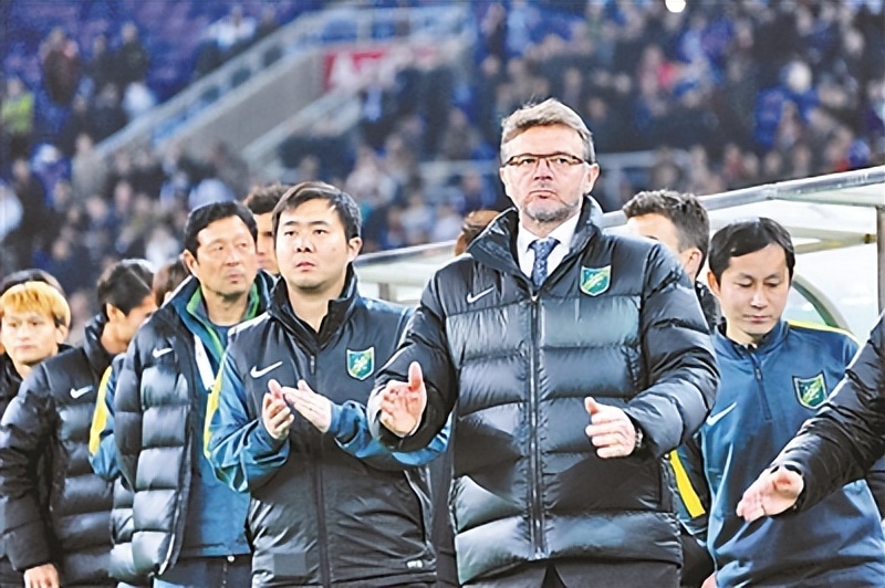 足协国足最新消息,足协透露选帅标准要熟悉中国足球